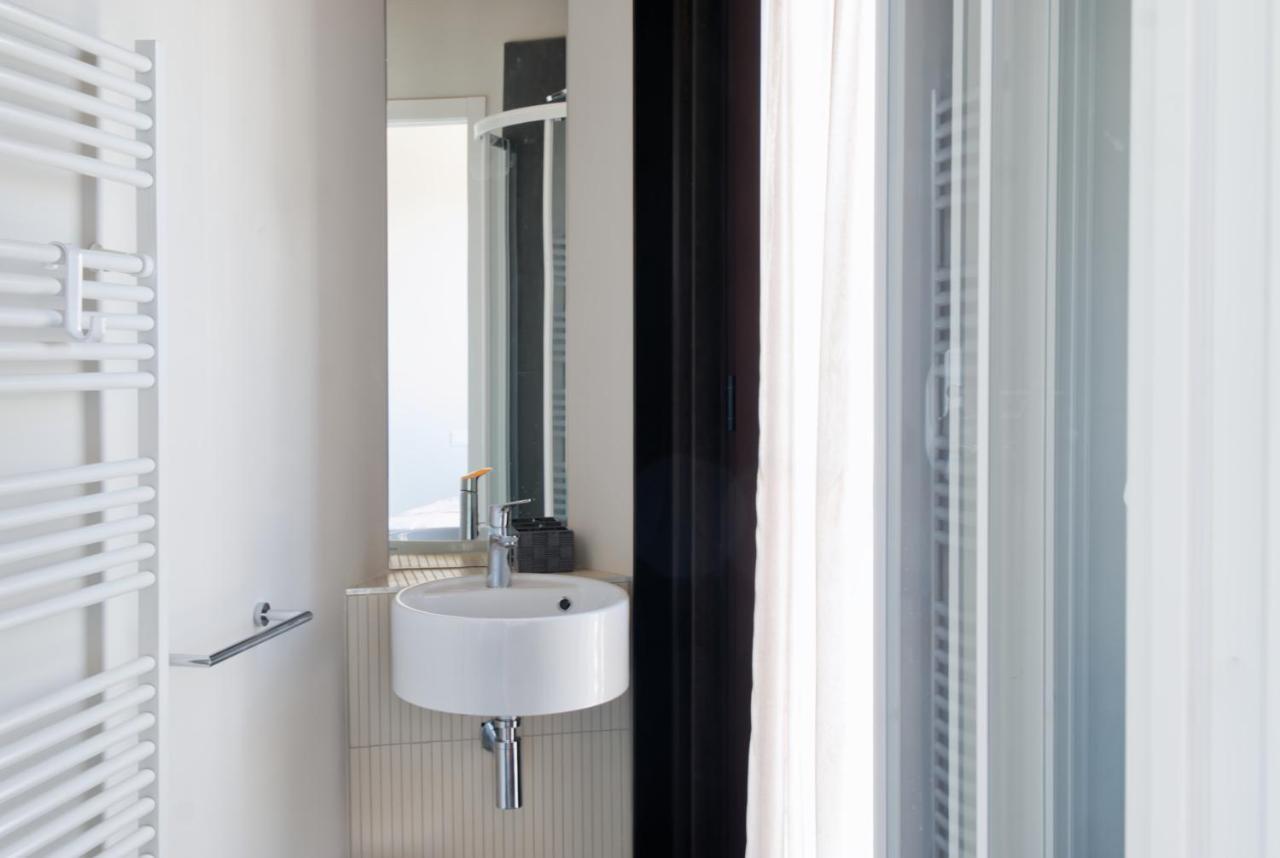 Residenza Puoti Apartment Peschiera del Garda Ngoại thất bức ảnh