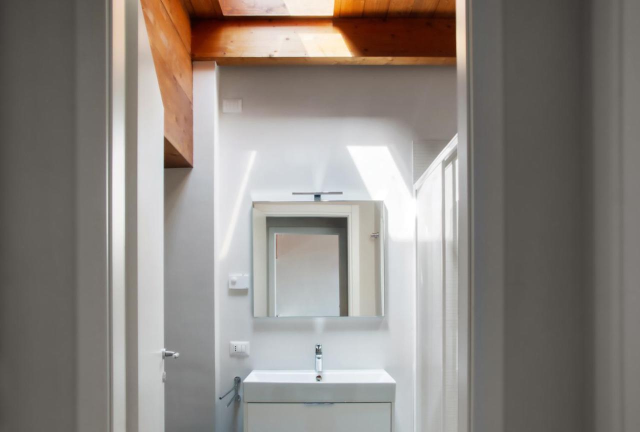 Residenza Puoti Apartment Peschiera del Garda Ngoại thất bức ảnh