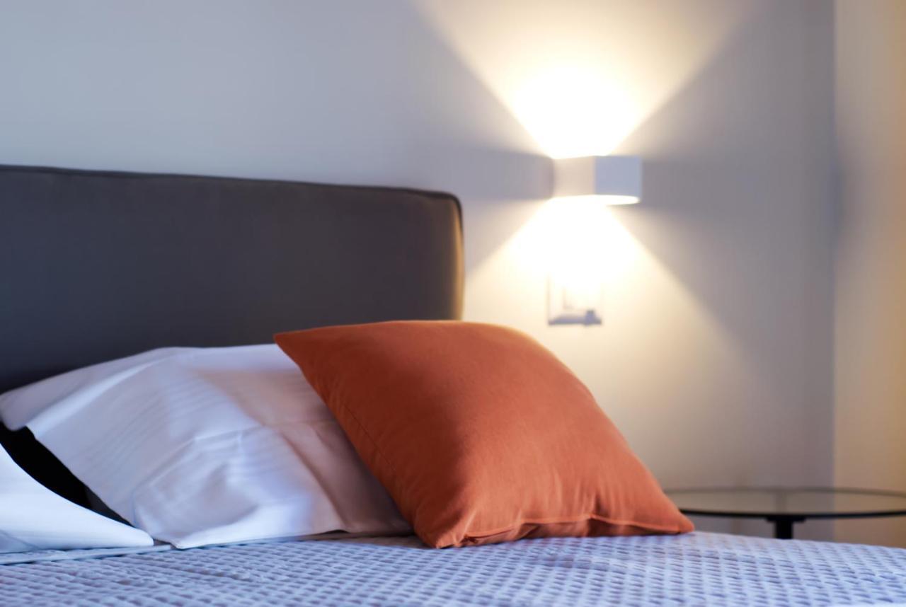 Residenza Puoti Apartment Peschiera del Garda Ngoại thất bức ảnh