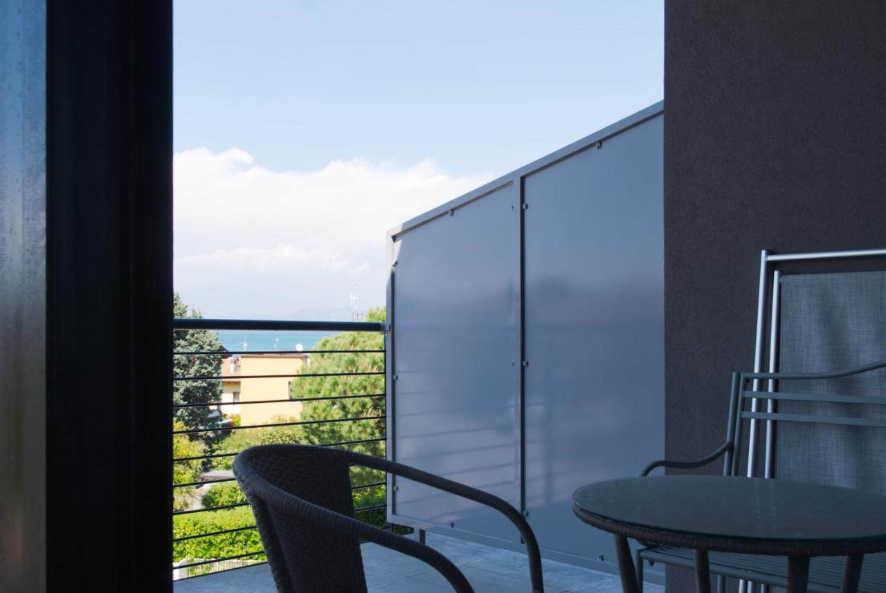 Residenza Puoti Apartment Peschiera del Garda Ngoại thất bức ảnh